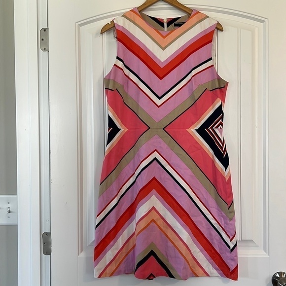 Maggy London colorful Shift Dress Size 14 - Picture 2 of 8